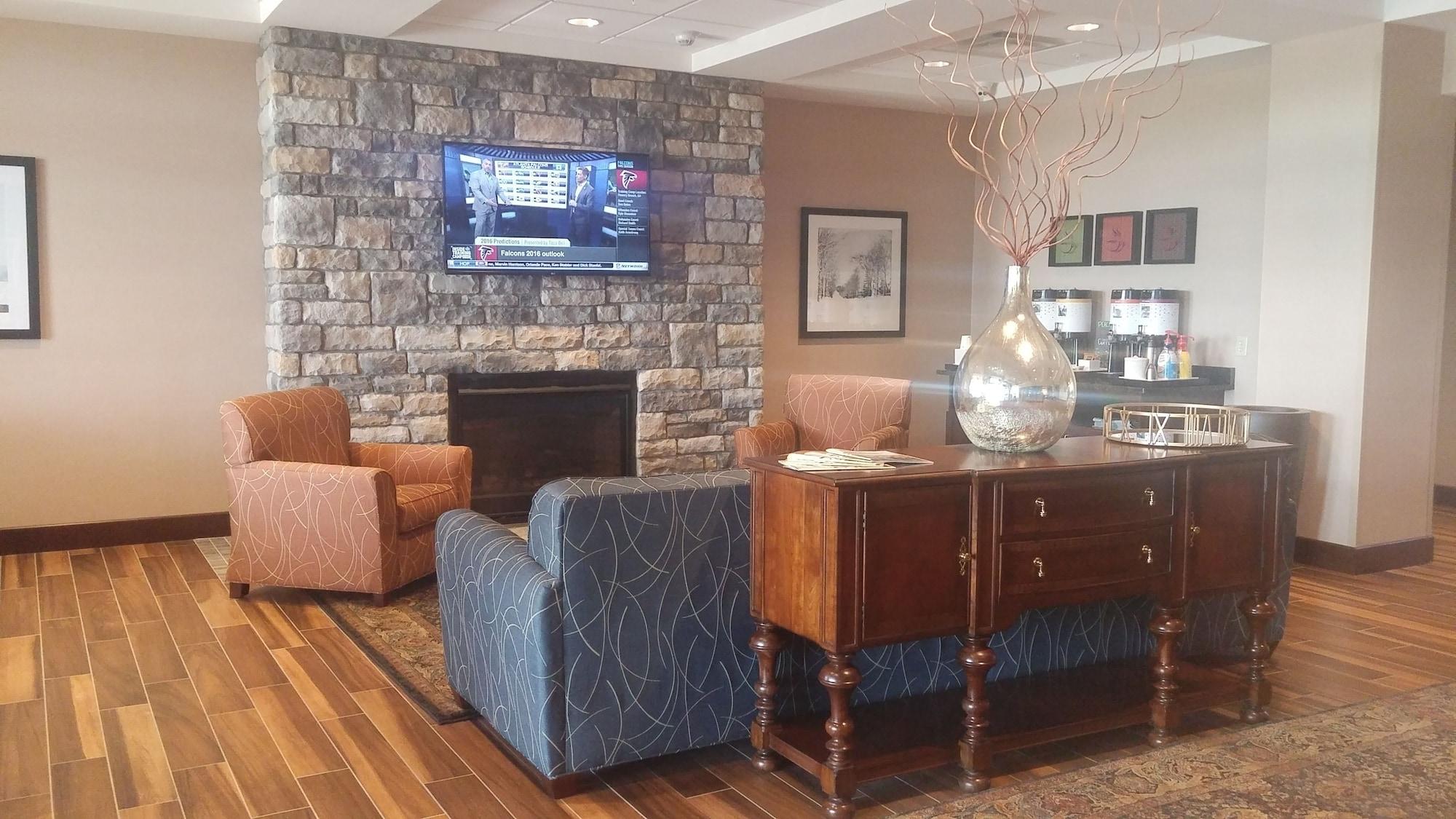 Hampton Inn & Suites Cazenovia, Ny Extérieur photo