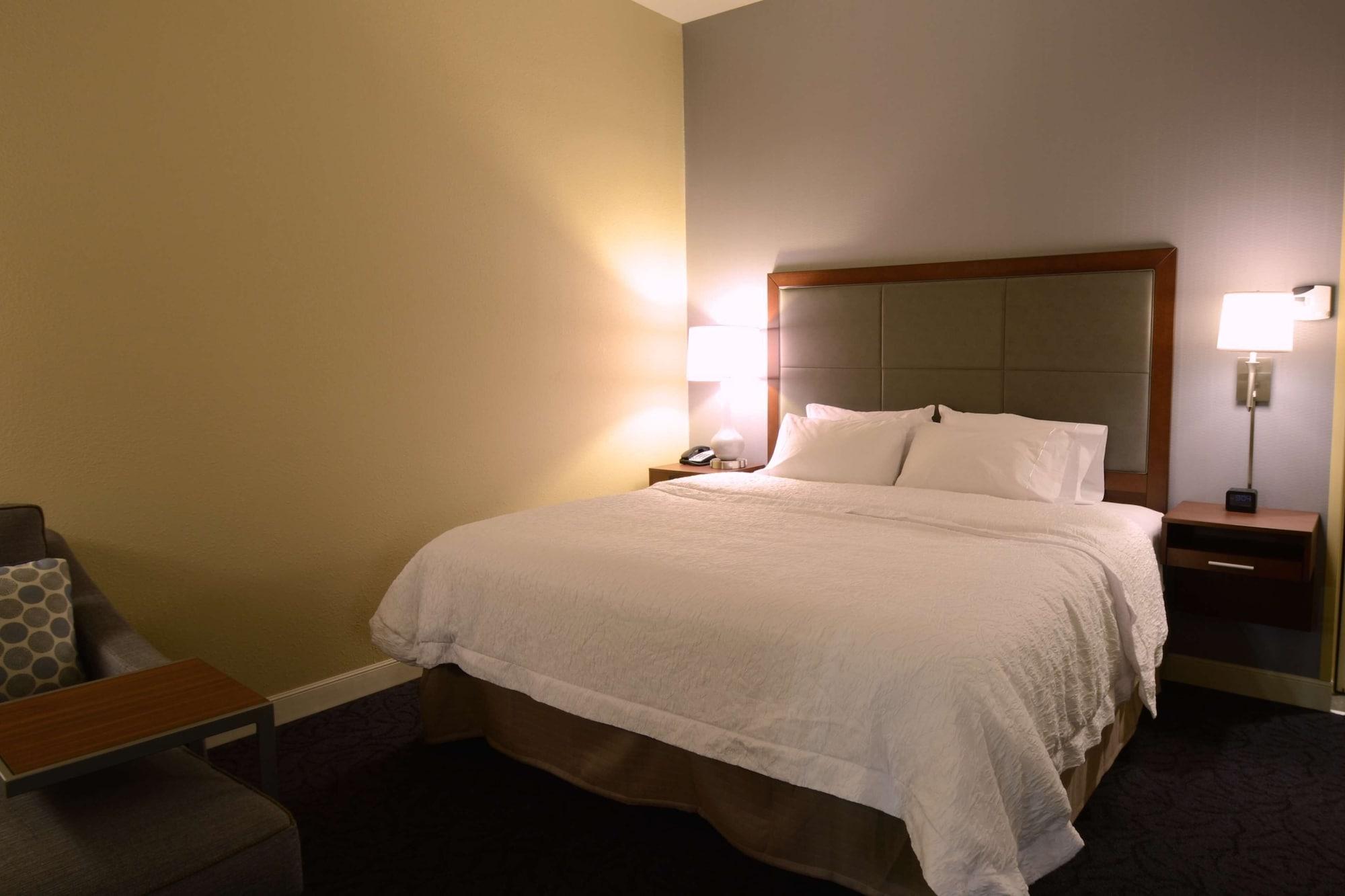 Hampton Inn & Suites Cazenovia, Ny Extérieur photo