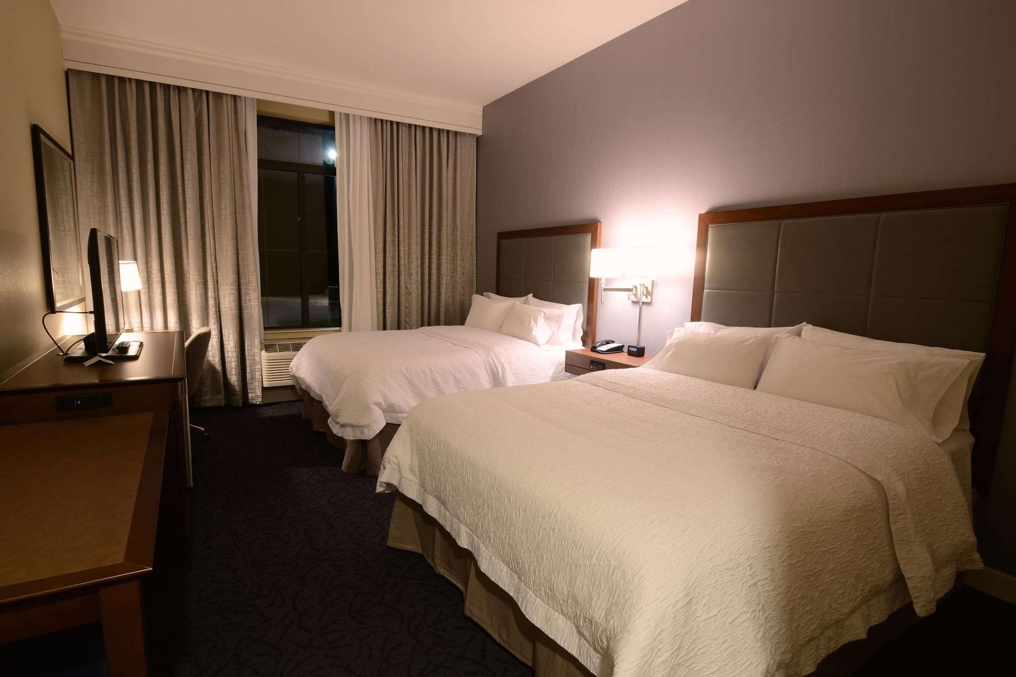 Hampton Inn & Suites Cazenovia, Ny Extérieur photo