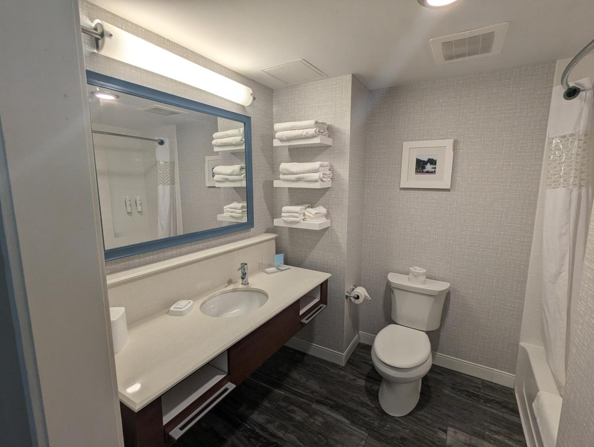 Hampton Inn & Suites Cazenovia, Ny Extérieur photo
